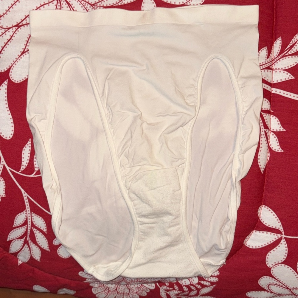 Barely There white hi-cut panties sz 8